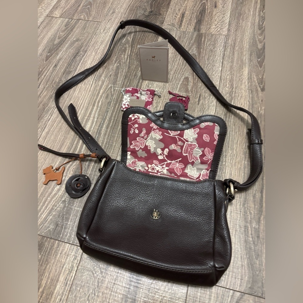 Radley London Baylis Road Brown Pebbled Leather Crossbody Bag - Picture 7 of 7